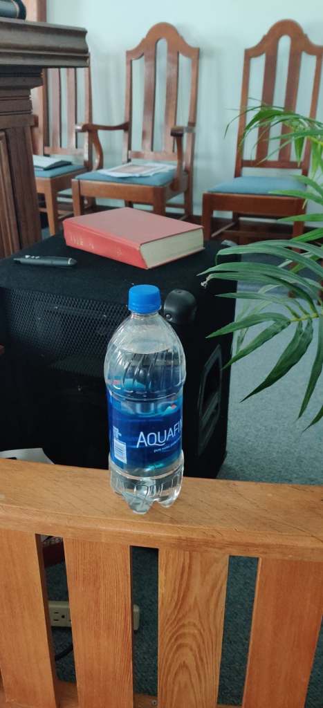 Friday Fictioneers prompt